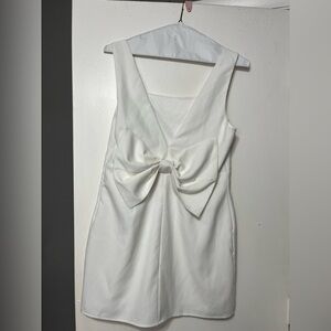 Elegant White Bow Dress